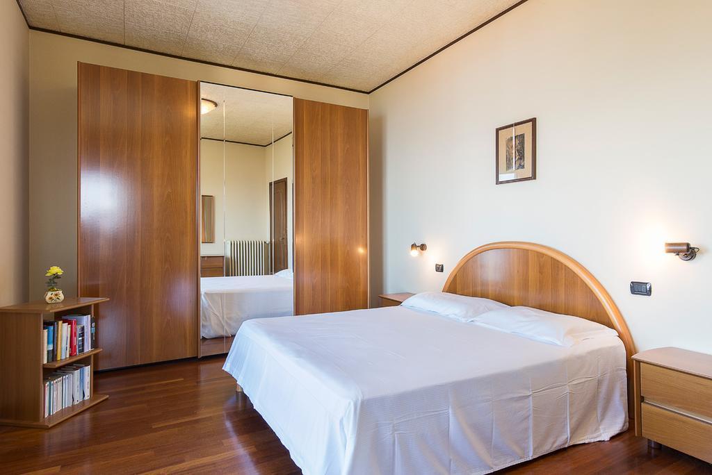 Villa Caterina By Impero House สเตรซา ภายนอก รูปภาพ
