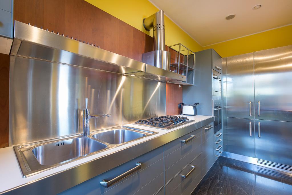 Villa Caterina By Impero House สเตรซา ภายนอก รูปภาพ
